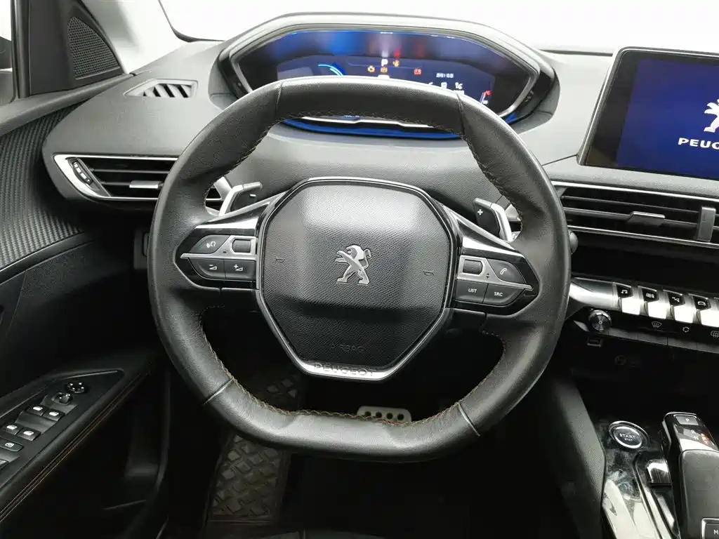 Peugeot 4008 2017 — фото 11