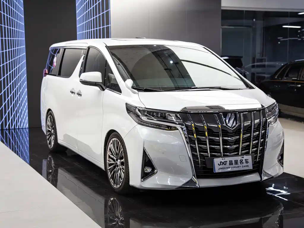 Toyota Alphard 2018 — фото 3
