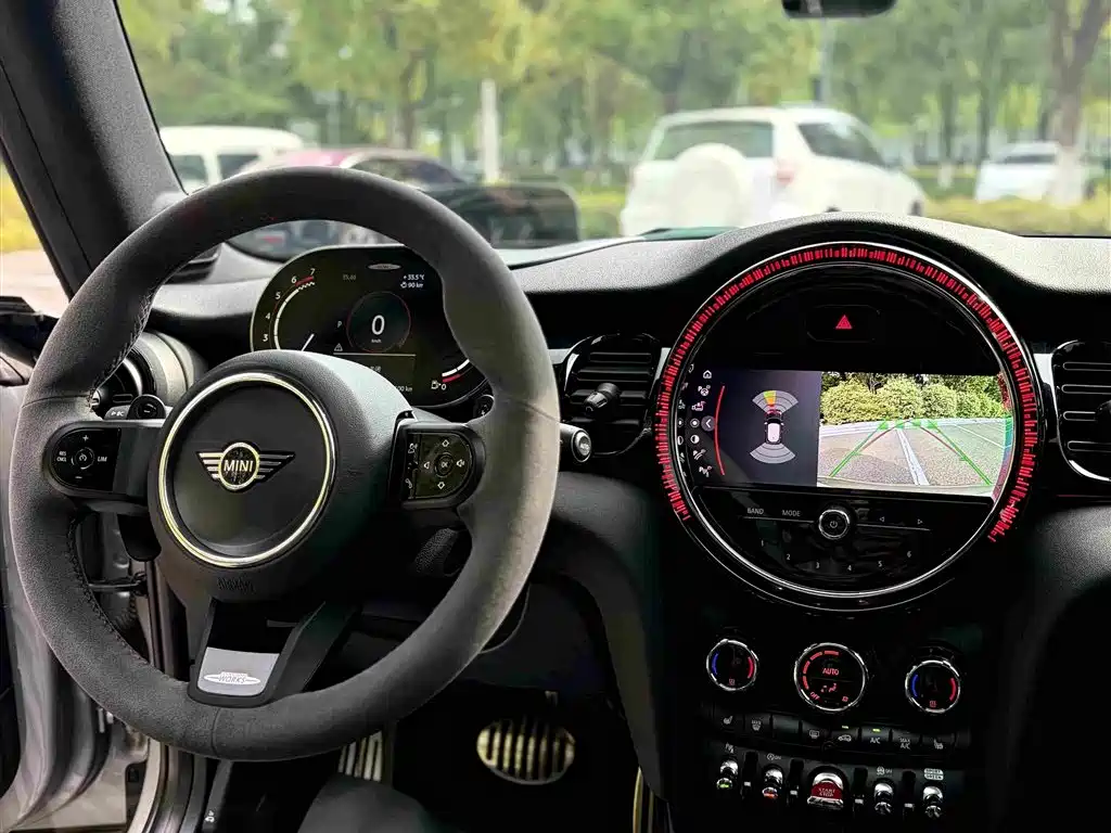 MINI JCW 2023 — фото 10