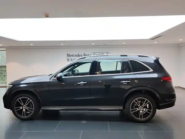 Mercedes-Benz GLC 2024