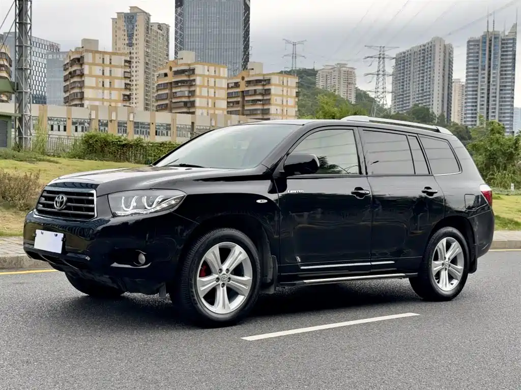 Toyota Highlander 2008 — фото 1