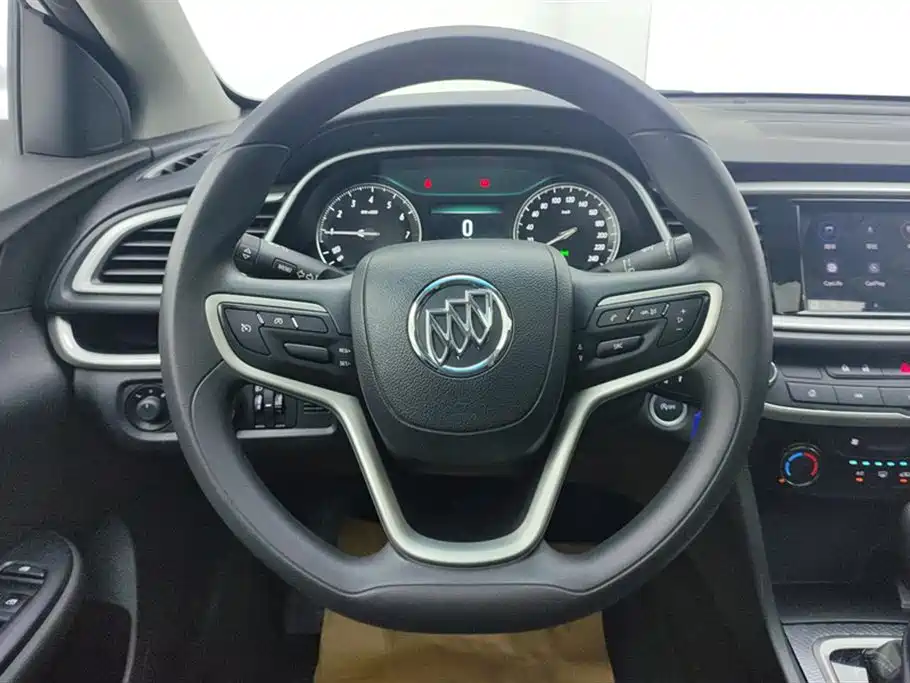 Buick Excelle 2022 — фото 15