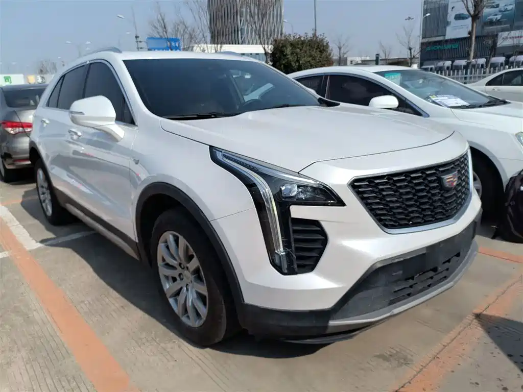 Cadillac XT4 2022 — фото 22