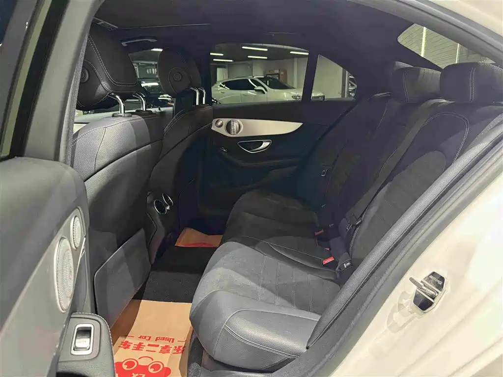 Mercedes-Benz C-Class 2018 — фото 23