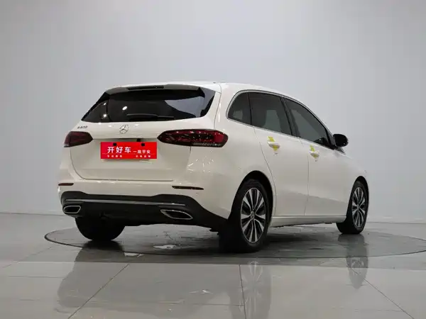 Mercedes-Benz B-Class 2021