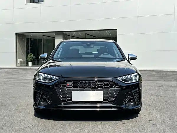 Audi S4 2024