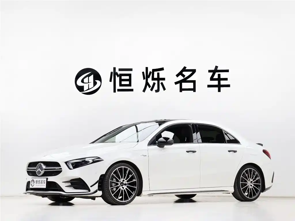 Mercedes-Benz A-Class AMG 2023 — фото 1