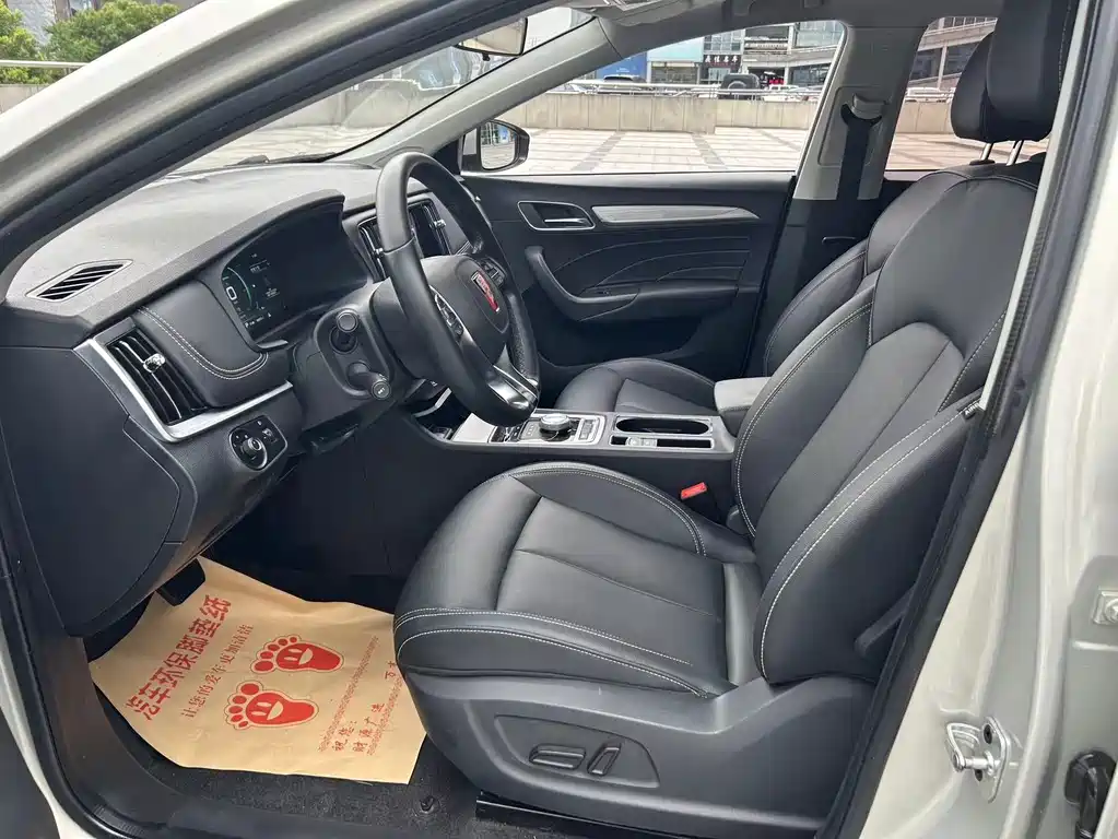 Roewe i6 New Energy 2018 — фото 8