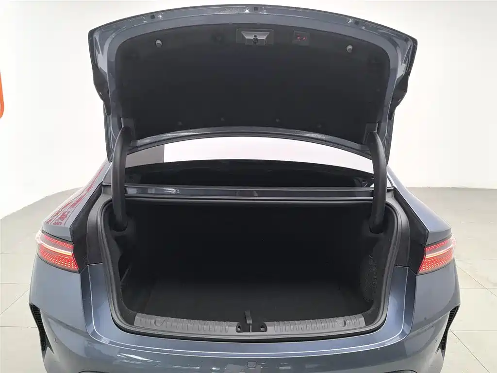 BYD Seal 2023 — фото 16
