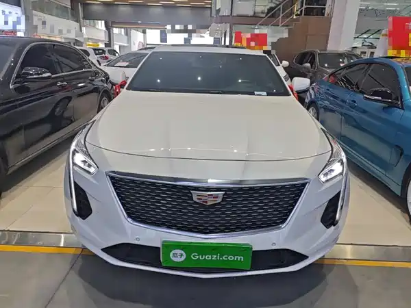 Cadillac CT6 2023