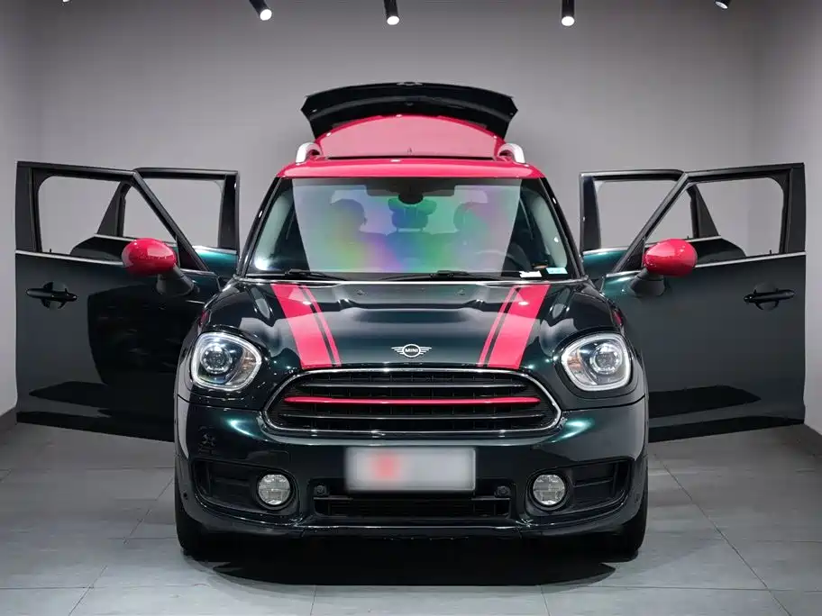 MINI Countryman 2019 — фото 11