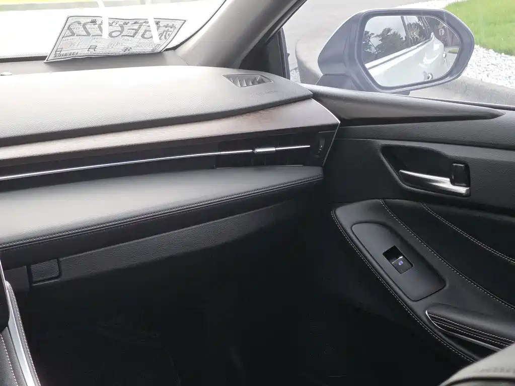 Toyota Avalon 2022 — фото 18
