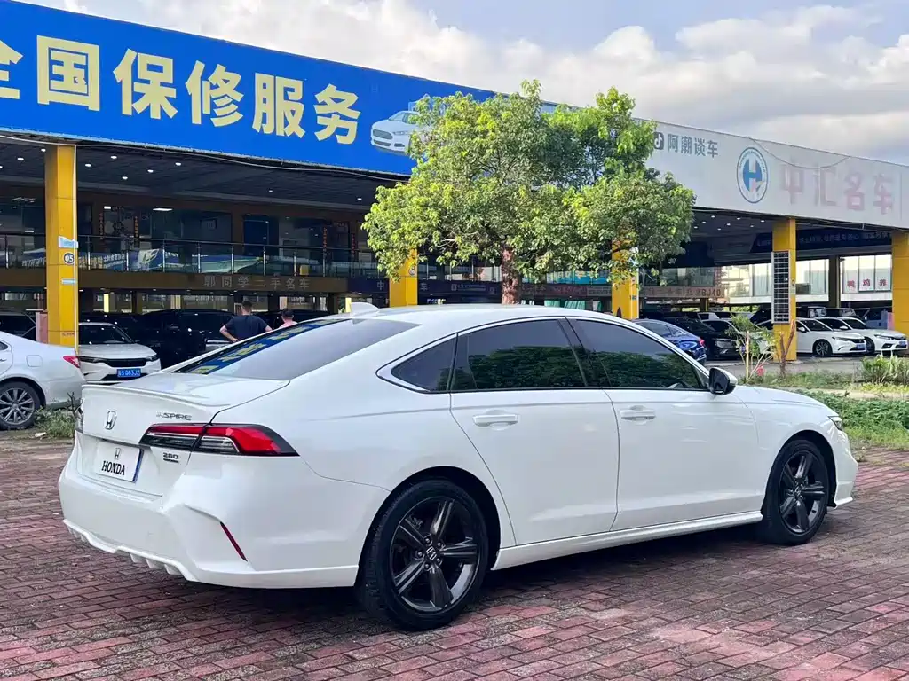Honda Inspire 2024