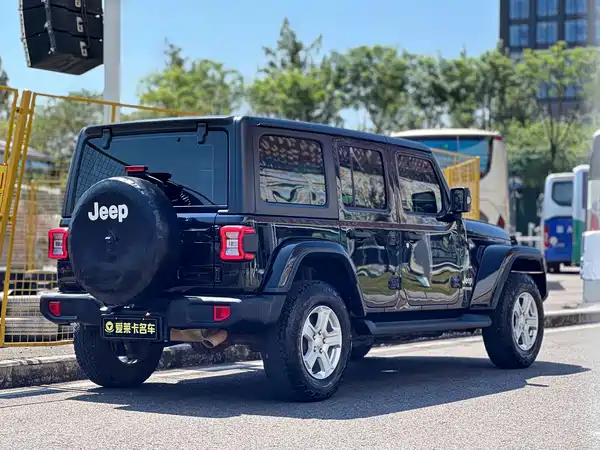 Jeep Wrangler 2021