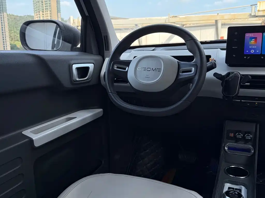 Geely Galaxy Panda 2023 — фото 16