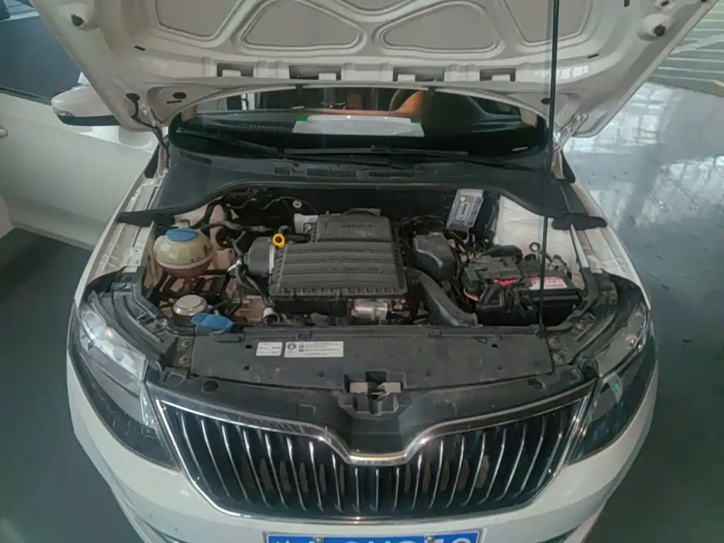 Skoda Rapid 2019 — фото 20