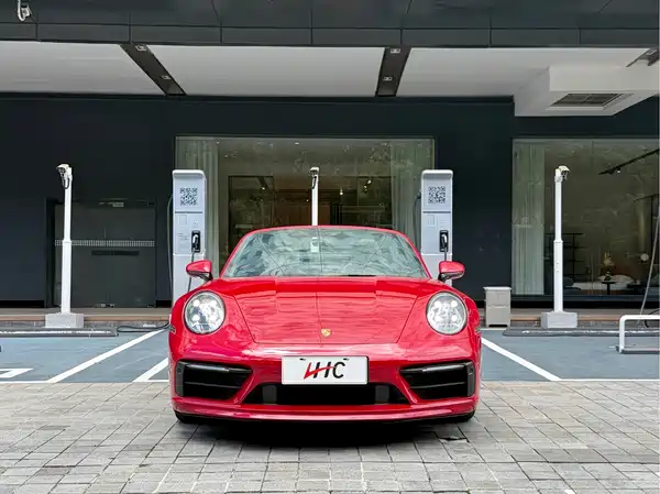 Porsche 911 2020