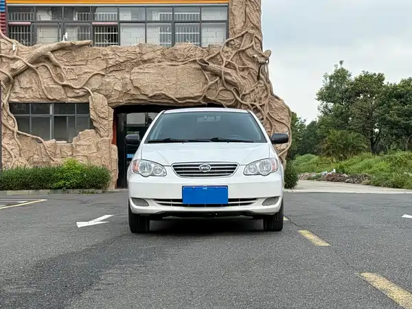 BYD F3 2016