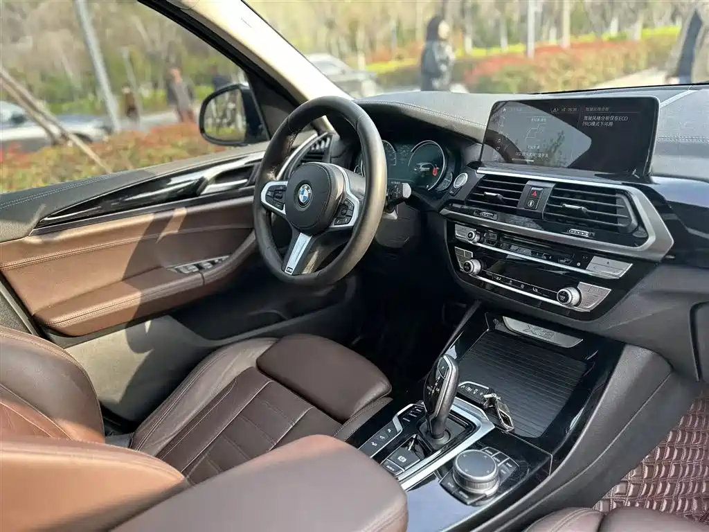 BMW X3 2019 — фото 13