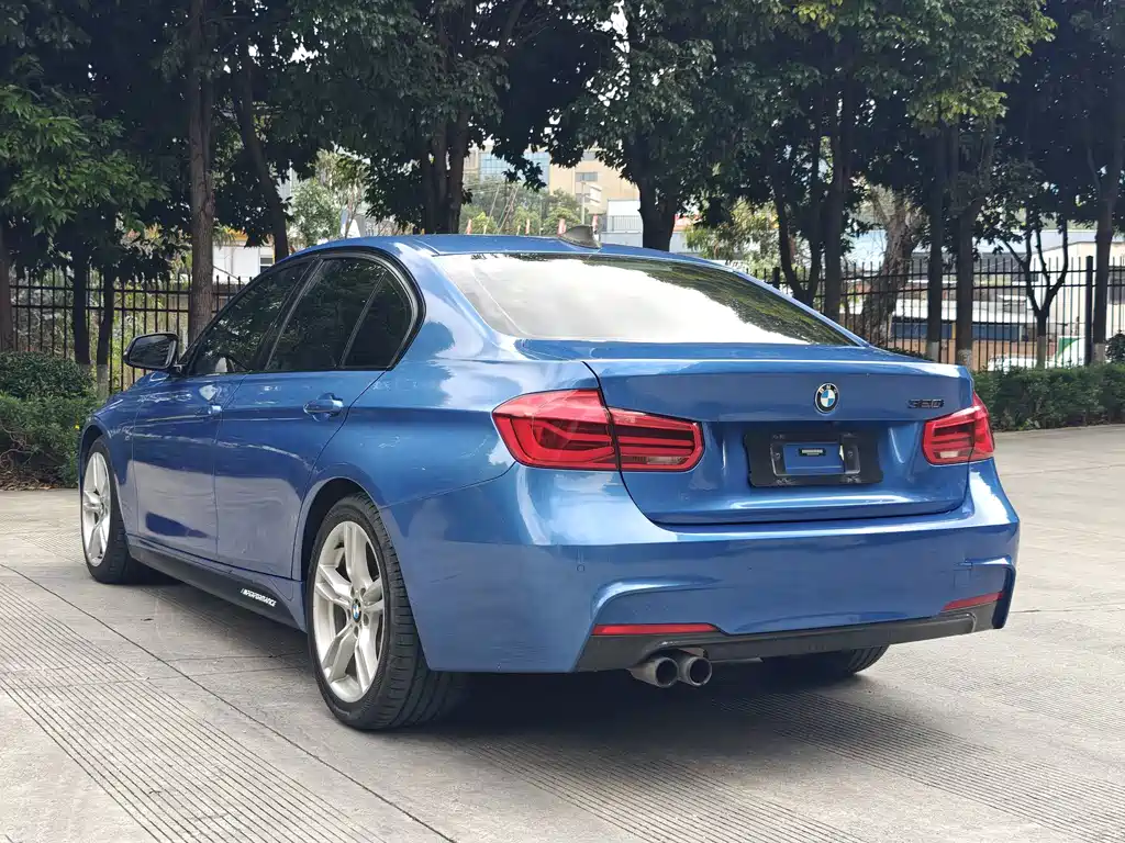 BMW 3 Series 2017 — фото 12
