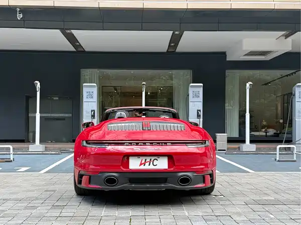 Porsche 911 2020