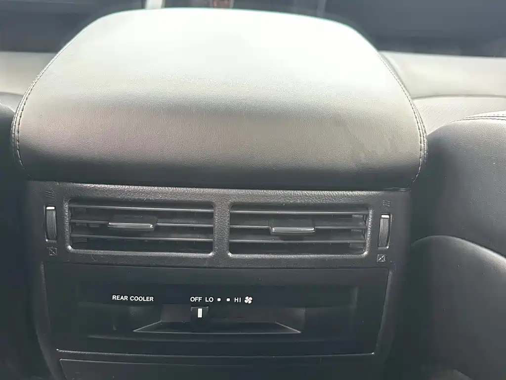 Toyota Land Cruiser 2015 — фото 17