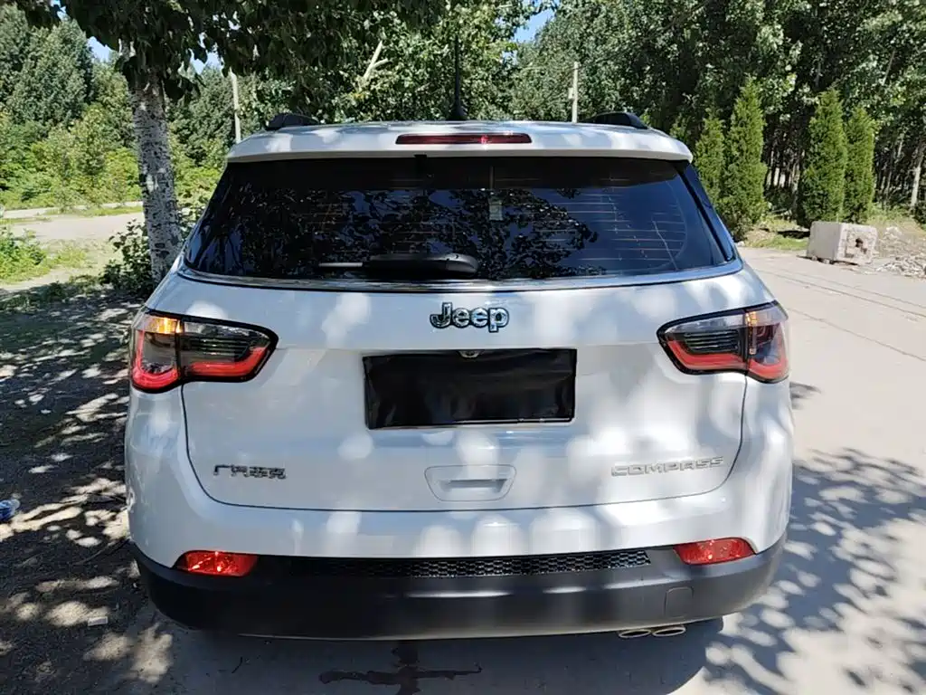 Jeep Compass 2020 — фото 6