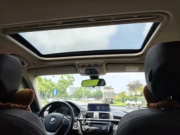 BMW 3 Series 2019