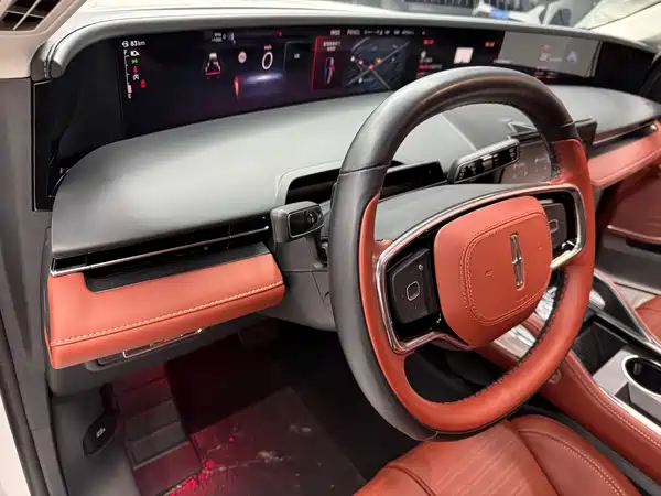 Lincoln Nautilus 2025