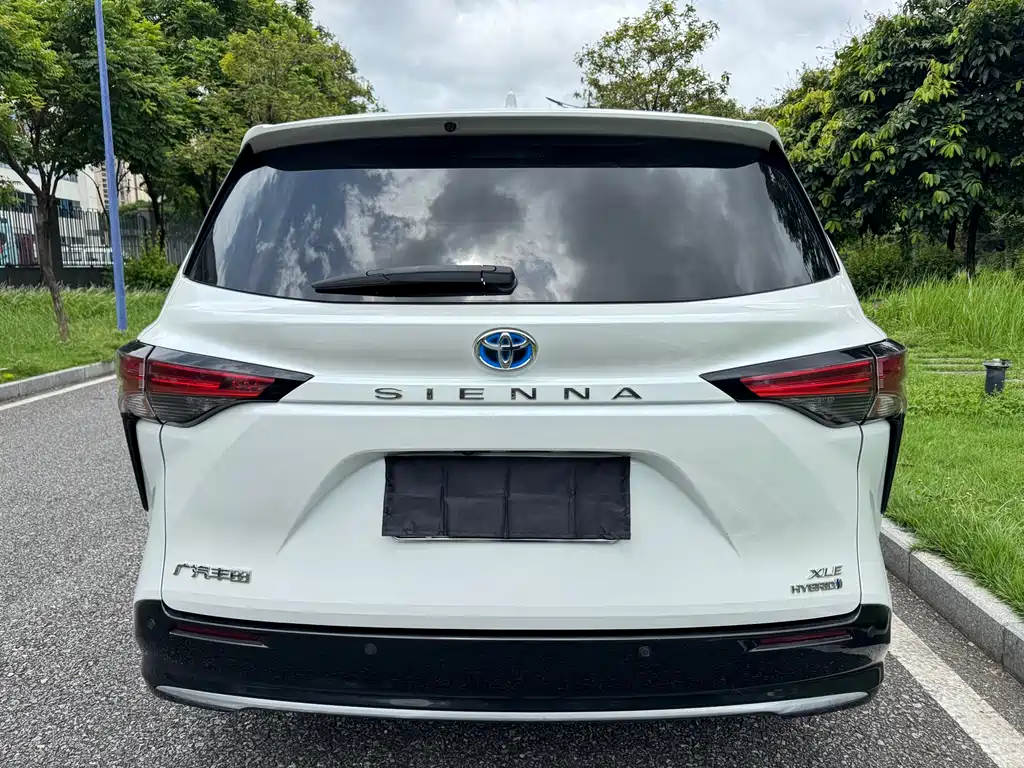 Toyota Sienna 2022