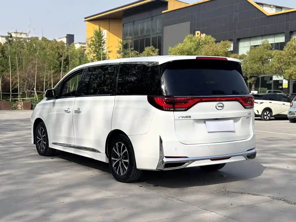 GAC Motor Trumpchi M8 2021 — фото 3