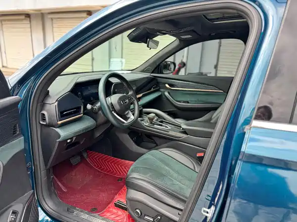 Geely Xingyue L 2022