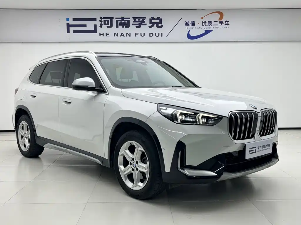 BMW X1 2024 — фото 3