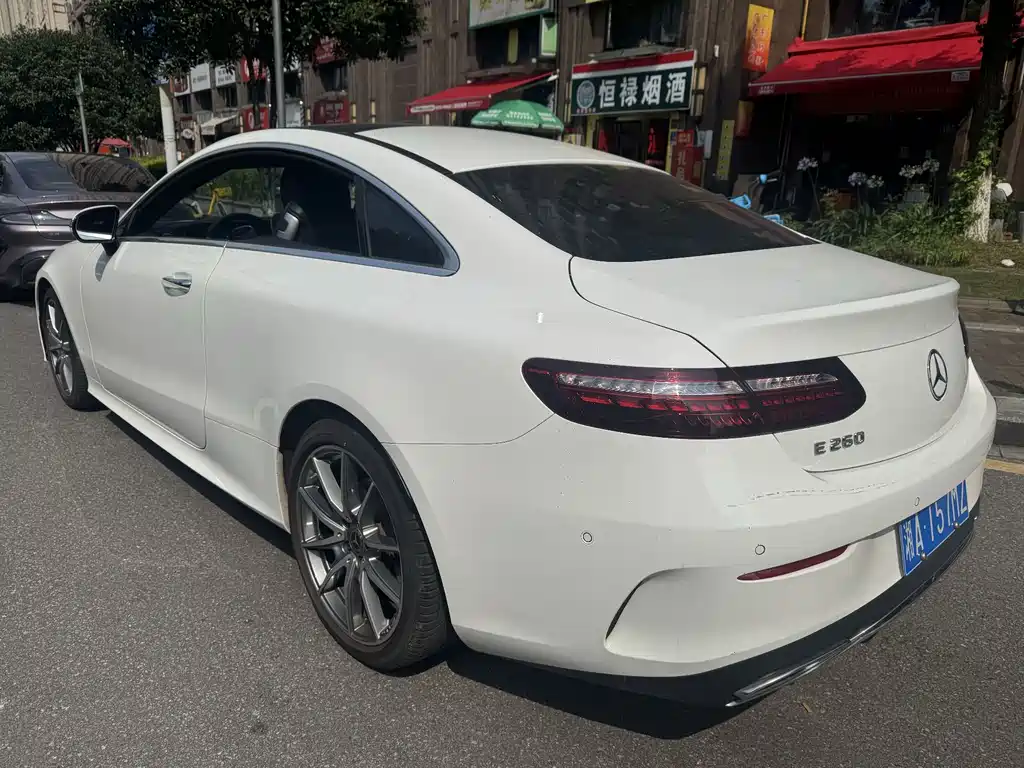 Mercedes-Benz E-Class 2023 — фото 3