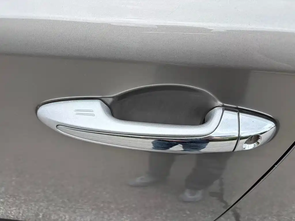 Toyota RAV4 2014 — фото 16