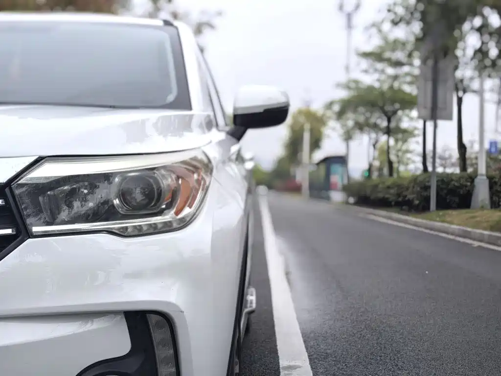 GAC Motor Trumpchi GS4 2015 — фото 6