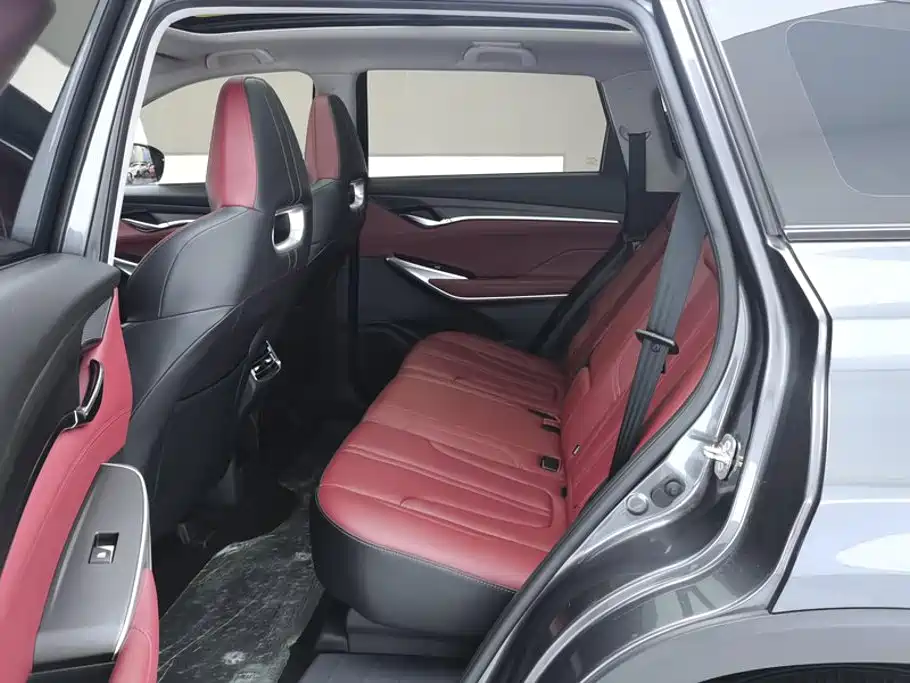 Changan CS75PLUS 2020 — фото 11