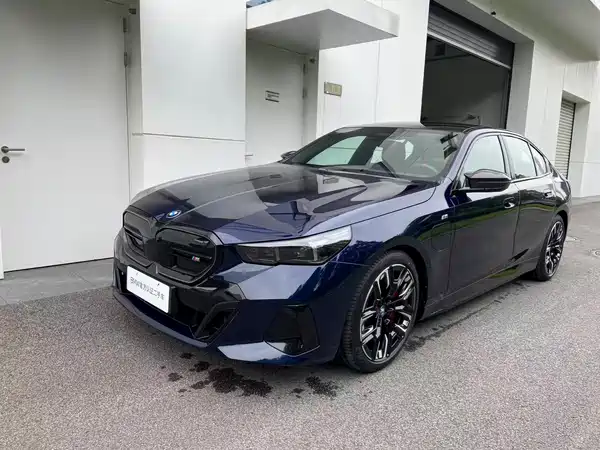 BMW i5 M60 2024