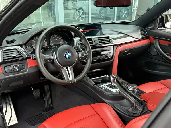 BMW M4 2018