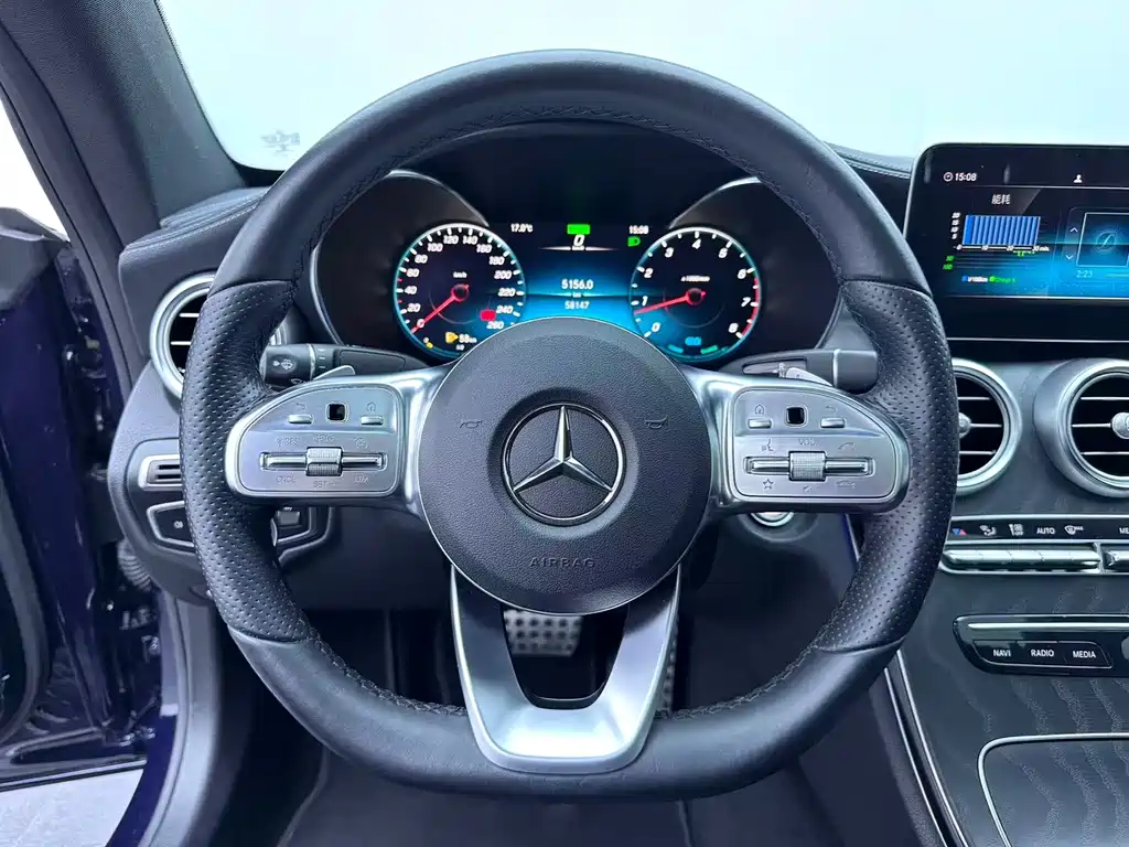 Mercedes-Benz C-Class 2022 — фото 9