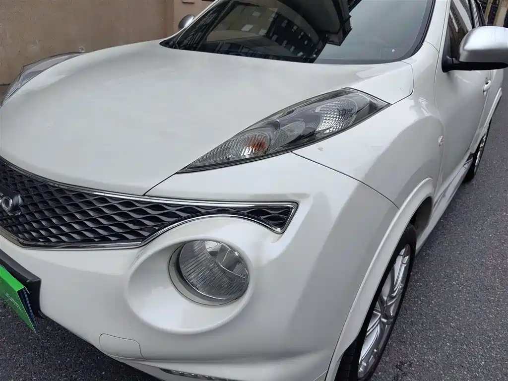 Infiniti ESQ 2017 — фото 16