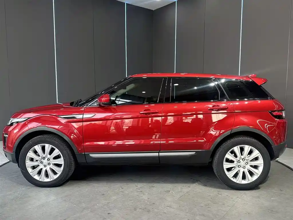 Land Rover Evoque 2019 — фото 23