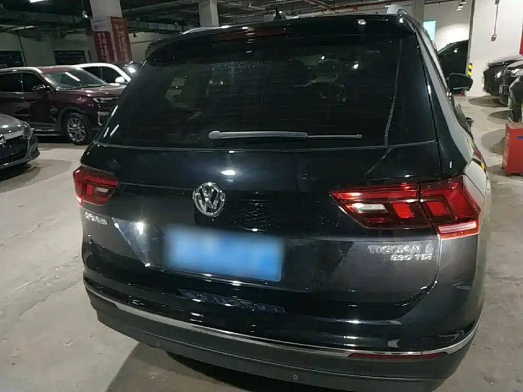 Volkswagen Tiguan L 2018 — фото 6