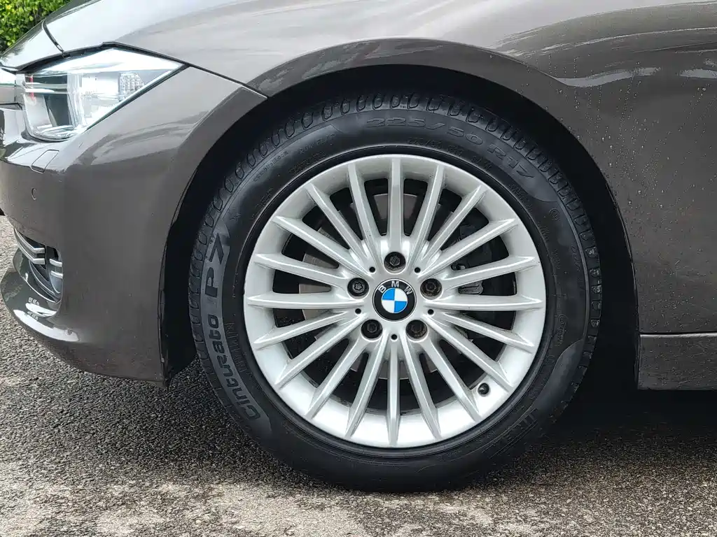 BMW 3 Series 2013 — фото 19