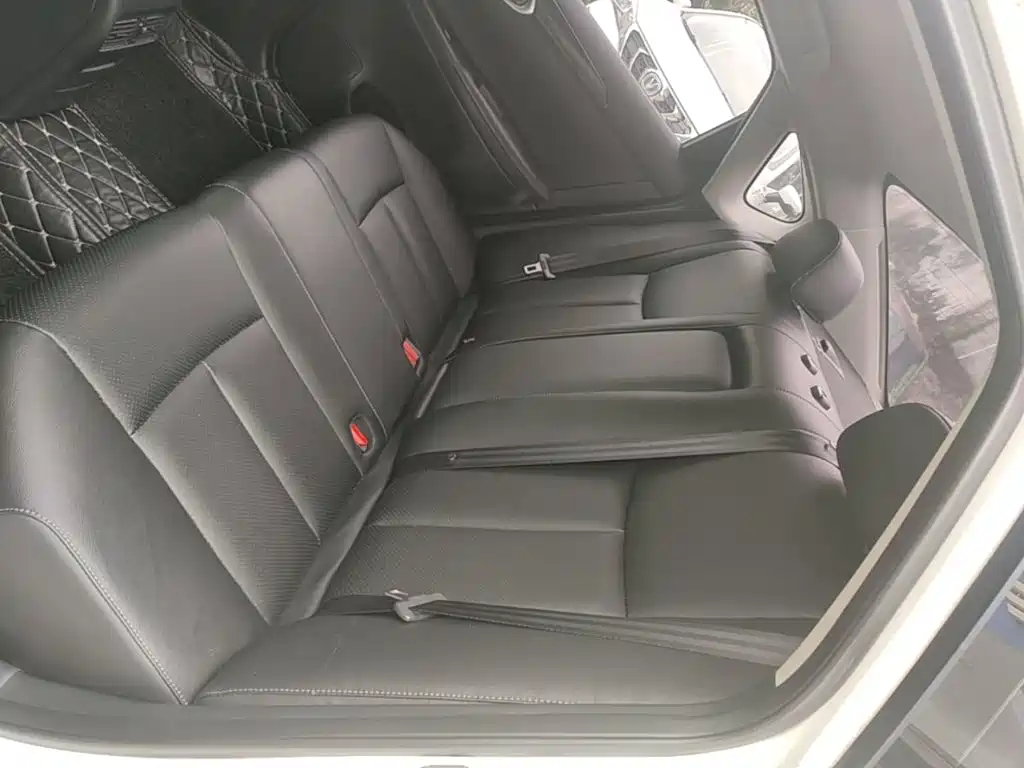 Nissan Sylphy 2020 — фото 17