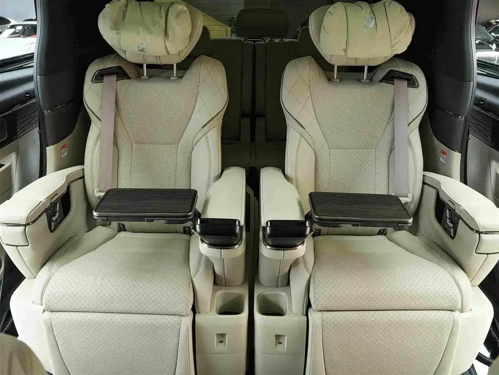 Toyota Alphard 2025 — фото 14