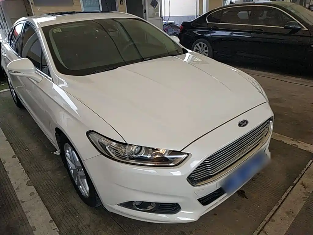 Ford Mondeo 2015 — фото 4