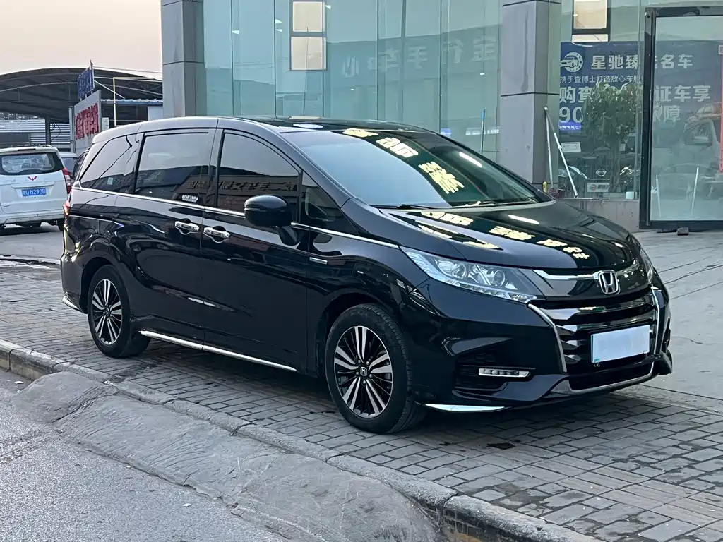Honda Odyssey 2020 — фото 3