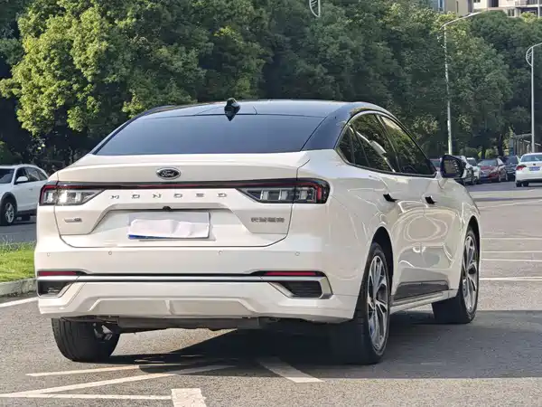 Ford Mondeo 2023