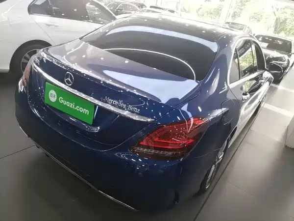 Mercedes-Benz C-Class 2019